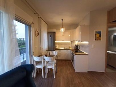 Nea Iraklitsa Apartment | MGE Luxury house with pool