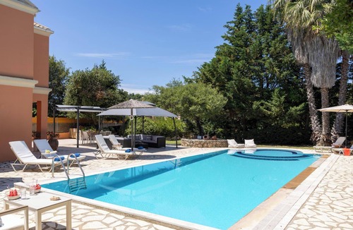 Parelia Villa | Michael - Four Bedroom Villa, Sleeps 8