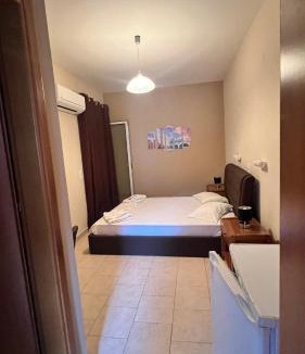 Poros Hotel | Michaela