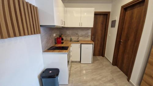 Katerini Apartment | Milaluxe