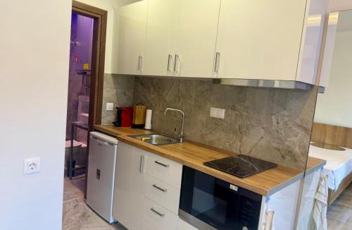 Katerini Apartment | Milaluxe