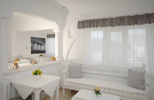 Mykonos Town Hotel | Milena Hotel