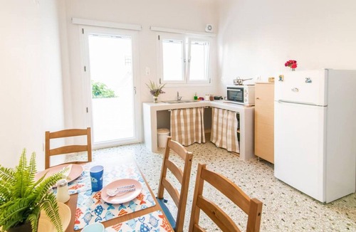 Tinos Apartment | Mimosa: The mosaic home