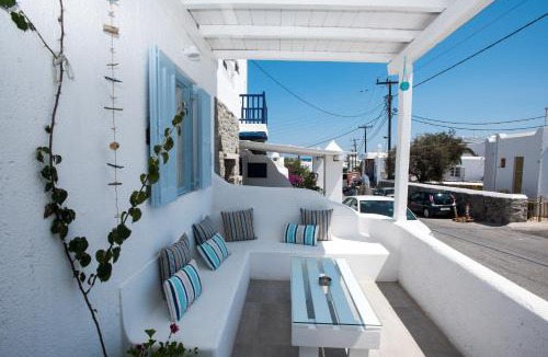 Platis Gialos Apartment | Mina Studios