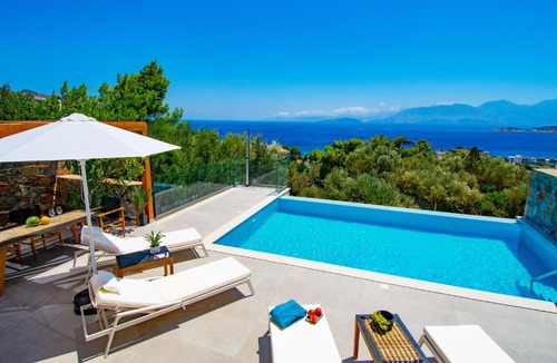 Agios Nikolaos Town Villa | Mirabella Hills