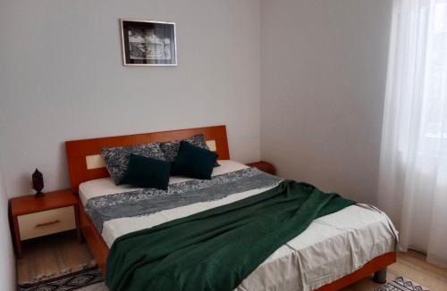 Prijevor Apartment | Mirta Apartments Family Farm