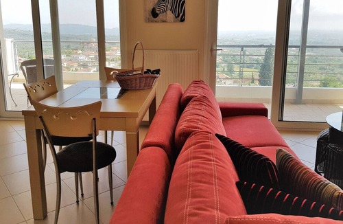 Pyrgos Apartment | Modern 2 bdrm house close to Ancient Olympia