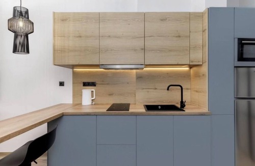 Thessaloniki Apartment | Modern Apartment Near Downtown Cozy, Bright & Well Connected