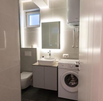 Mejë Apartment | Modern Bazaar Apartment