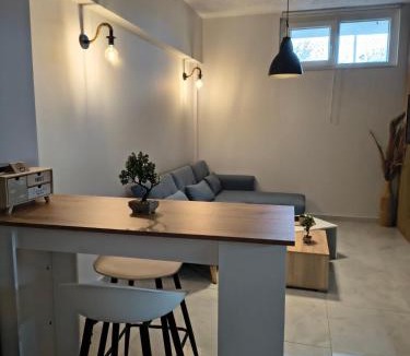 Thermaikos Apartment | Modern Semi-ground Studio near Beach