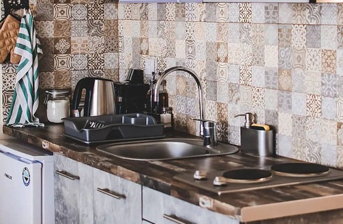 Monastiraki Apartment | Modern Studio in Athens- Psyri,Monastiraki square.