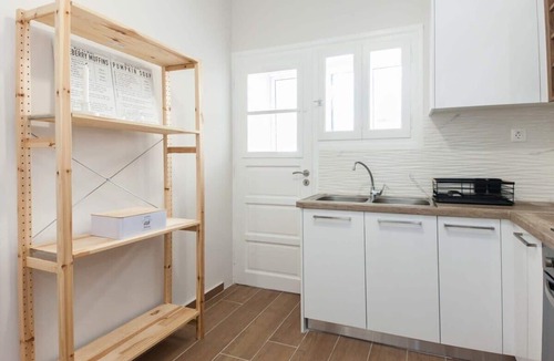 Vyronas Apartment | Modern Stylish 2 Bd Apt in the Heart of Vironas