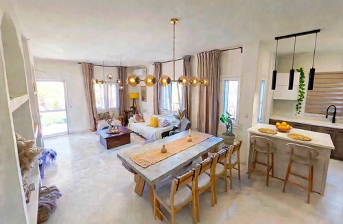 Skala Kallonis House | Modern Villa, 150 m² - Garden - Just Steps from the Beach - Marble Floors - Skala Kalloni