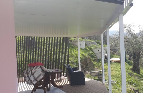 Parelia House | Moderne Villa mit Pool, am Corfutrail und in Meernähe