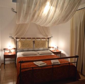 Lesbos Apartment | Molivos Hills Apartments