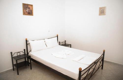 Stelida Apartment | Molos Studios
