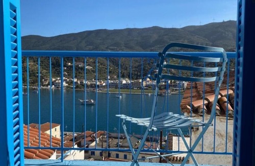 Poros Apartment | Mona