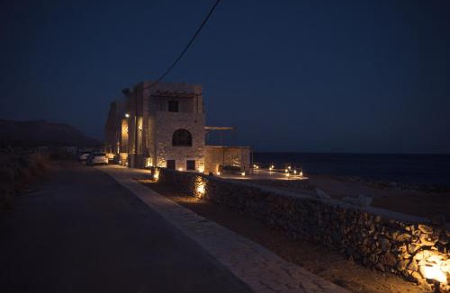 Omales Apartment | Monodendri Suites