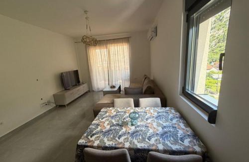Skaljari Apartment | Monte Bay Apartments