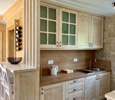 Savnik House | Monte Escape Village