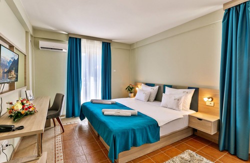Kotor Hotel | MonteBay Perla