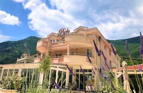 Kotor Hotel | Montebay Perla