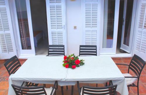 Sveti Stefan Apartment | Monten