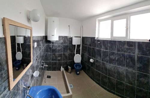 Igalo House | Montenegro Johnny`s Guesthouse - Rooms *** in Igalo