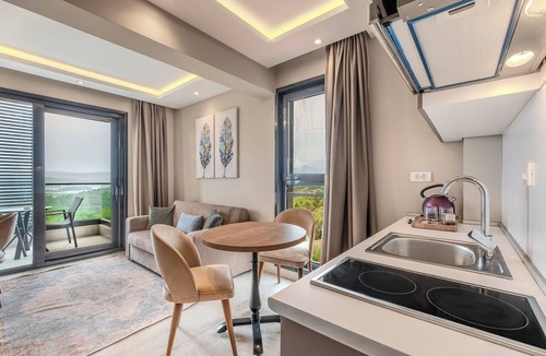 Kotor Hotel | Montenegro Lodge