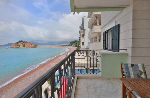 Sveti Stefan Apartment | Montesan F5 Comfort 4bedroom apartement with sea view