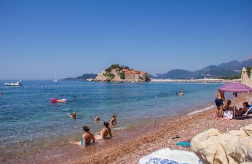 Sveti Stefan Apartment | Montesan Luxury Apartments Beach Front