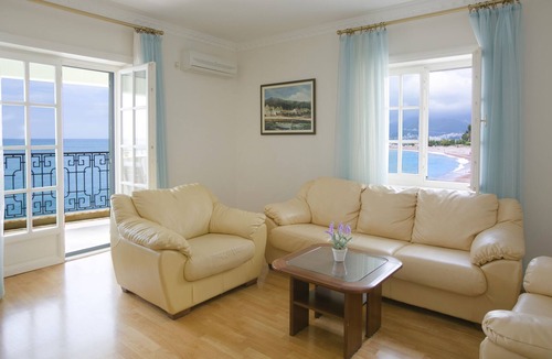 Sveti Stefan Apartment | Montesan N4 3bedroom apartment with terrace and sea view