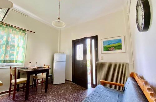Gouvia Apartment | Montsenigos Garden Apartment