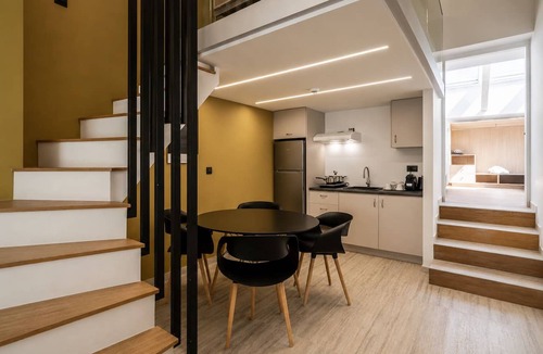 Psirri Bed & Breakfast | Morus Acropolis Urban Suites