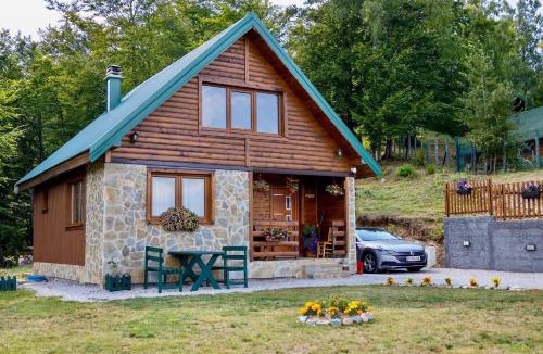 Mojkovac House | Mountain Star House