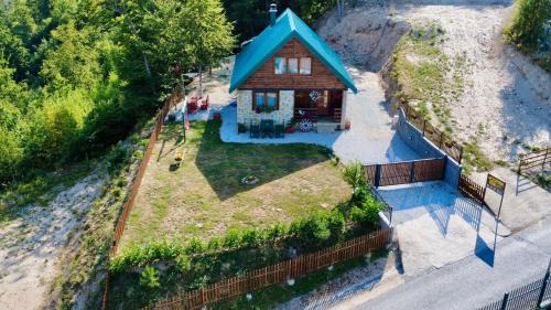 Mojkovac House | Mountain Star House