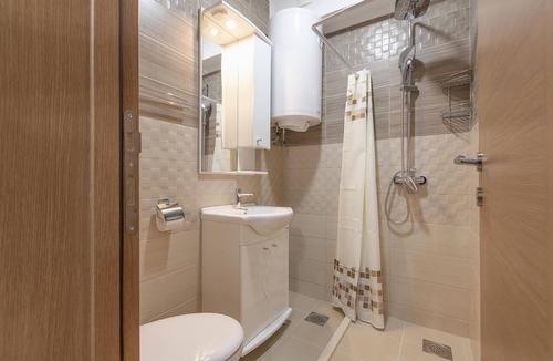 Muo Apartment | Muo Sea Front Apartments Kotor