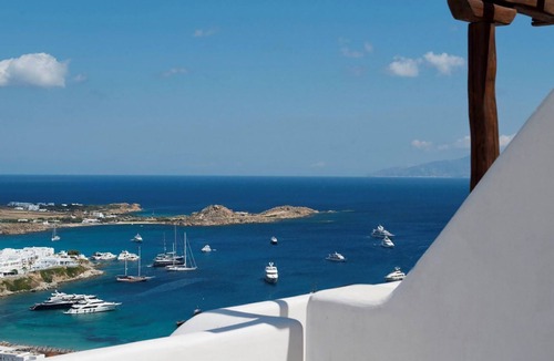 Psarou Villa | My Rental Homes - Villa Amon with panoramic view and private swimming pool