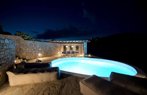 Psarou Villa | My Rental Homes - Villa Amon with panoramic view and private swimming pool