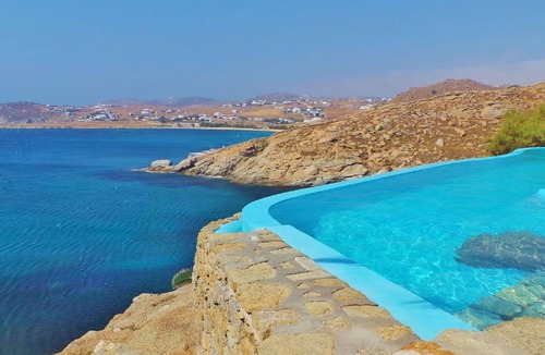 Kalafatis Villa | My Rental Homes - Villa Zenas with stunning pool overlooking the Aegean sea.