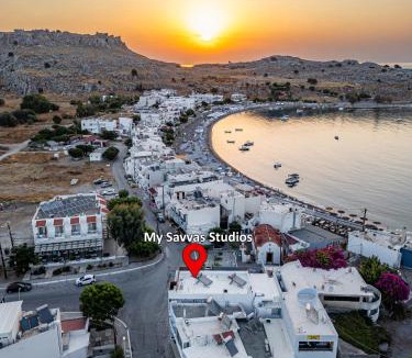 Haraki Hotel | My Savvas Studios