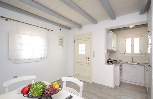 Naxos Town Villa | My Villa, 2-bedroom villa in gorgeous Naxos with AC, WiFi