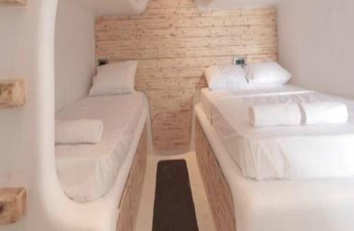 Mykonos Town Hostel | MyCocoon Hostel