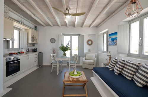Ano Mera Hotel | Myconian Theros