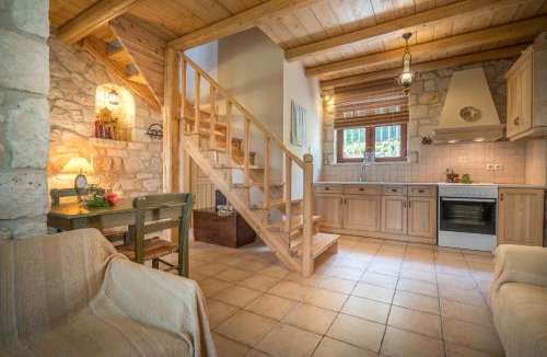 Vasilikos House | Myrties stone houses - Ta Petrina