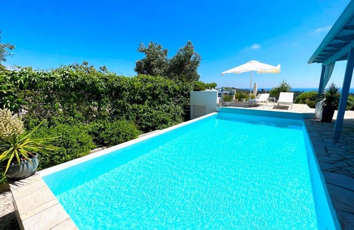 Vlachopoulatika Villa | Myrtle Cottage - Charming 2 bed Cottage