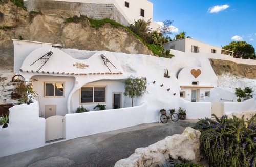 Messaria Villa | Mystagoge Retreat cave with an indoor pool and gym