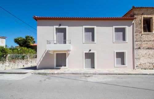 Mystras Apartment | Mystras 2 Residences Upper and Ground Floor