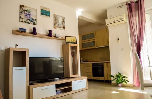 Zelenika Apartment | N&S (Vinograd), One bedroom apartment with pool on the site