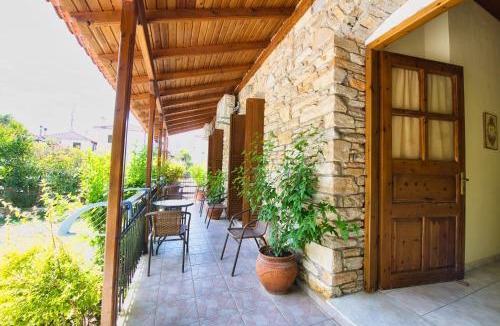 Kala Nera House | Naftilos Guest House